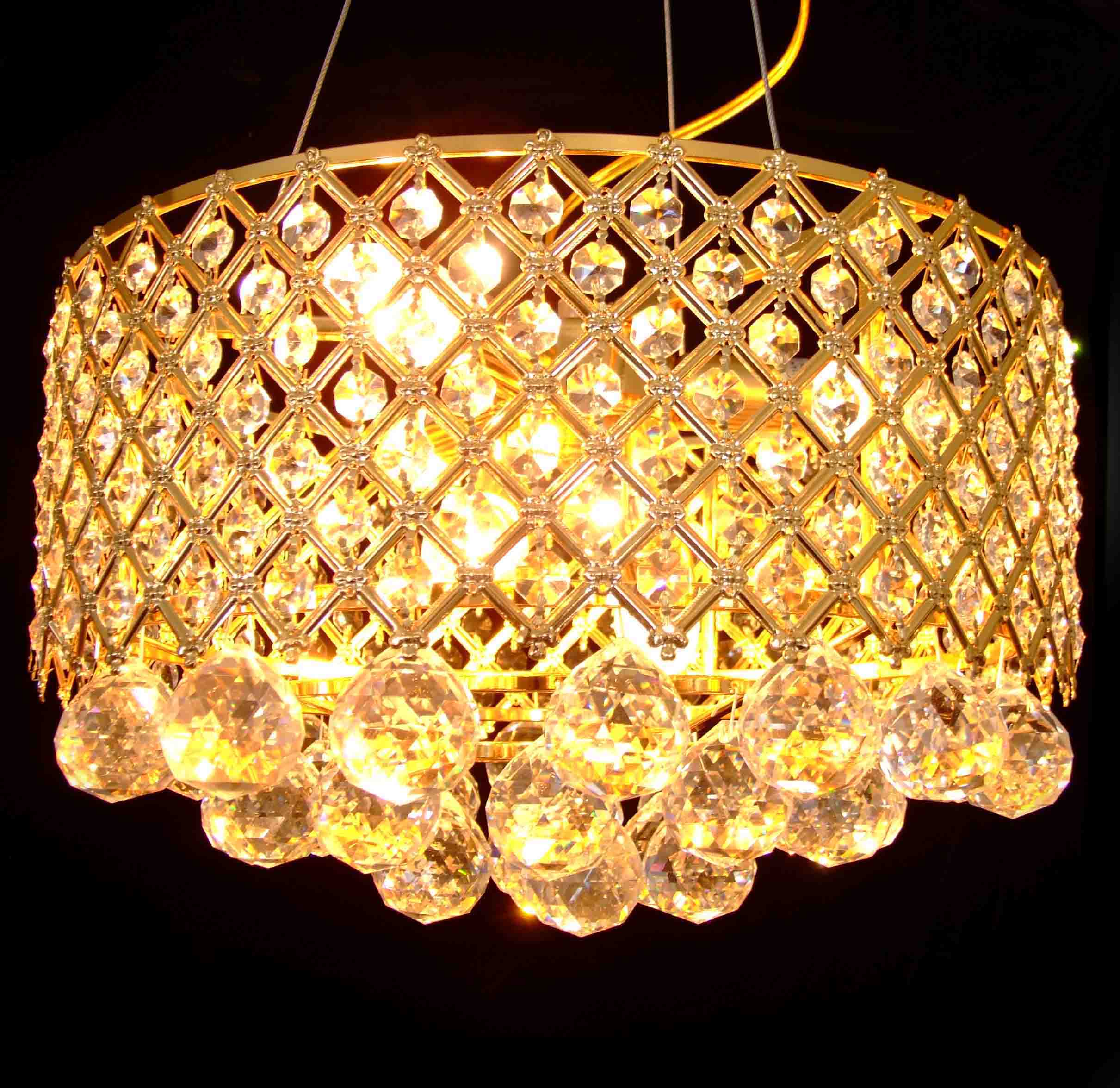 crystal pendant lamp